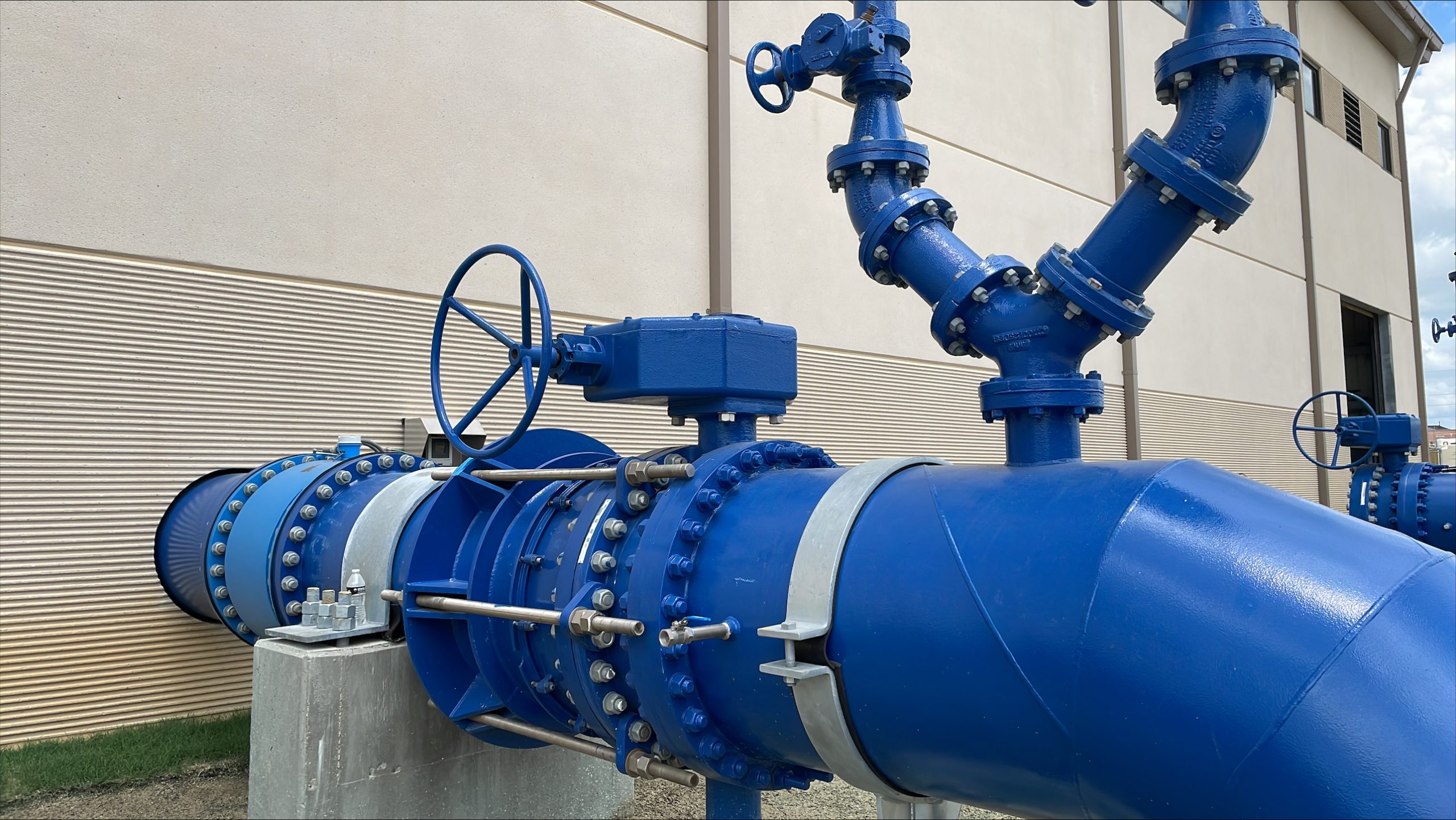 Pump Waterline with Air Release Valve
